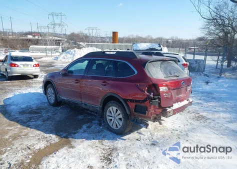 2017 Subaru Outback 2.5I Premium z USA, uszkodzony, nr VIN 4S4BSAFC6H3421981